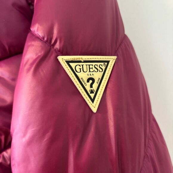 Guess quilted puffer jacket M magenta black trim high cozy neck - Picture 7 of 11